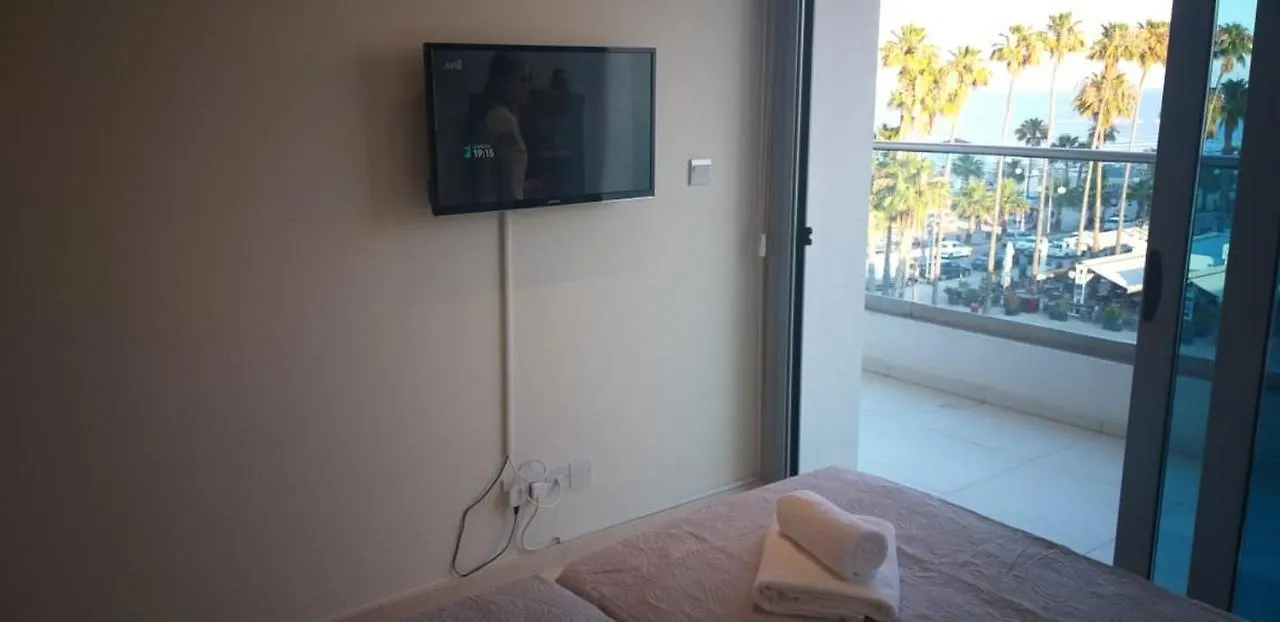 Horizon Luxury Suite At Finikoudes Beach 303 Larnaca 0*,  Cypr